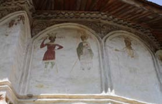 07 Pictură murală exterioară, Biserica Urșani