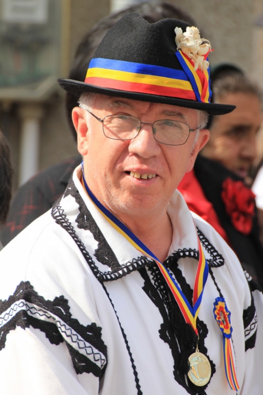 10 Izvorul Tămăduirii