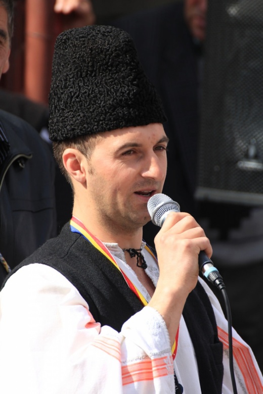11 Izvorul Tămăduirii