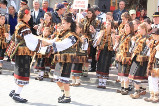 15 Izvorul Tămăduirii