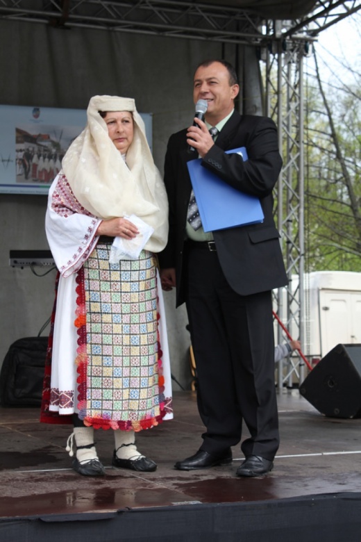 33 Izvorul Tămăduirii