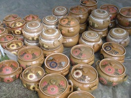 10 - Târgul de ceramică populară românească "Cocoşul de Hurez"