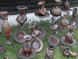 12 - Târgul de ceramică populară românească "Cocoşul de Hurez"