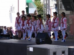 03 Calusarii Clubul copiilor Horezu 2011