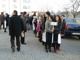 05 Colind Sfant si Bun 2011