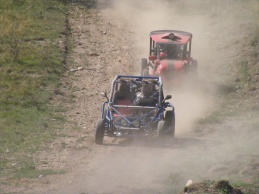 Buggy pe pista